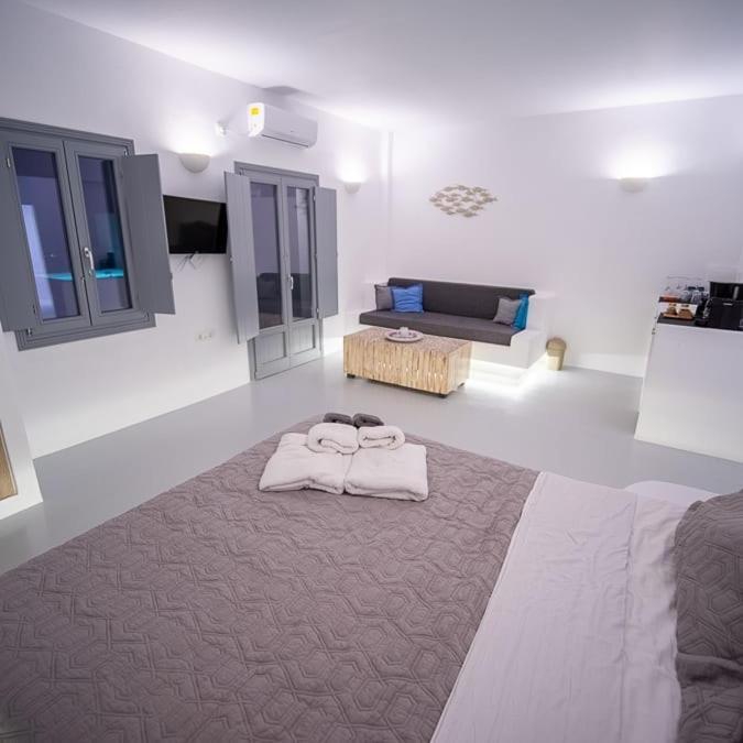 Majestic Sky Luxury Suites Megalochori  Exterior foto