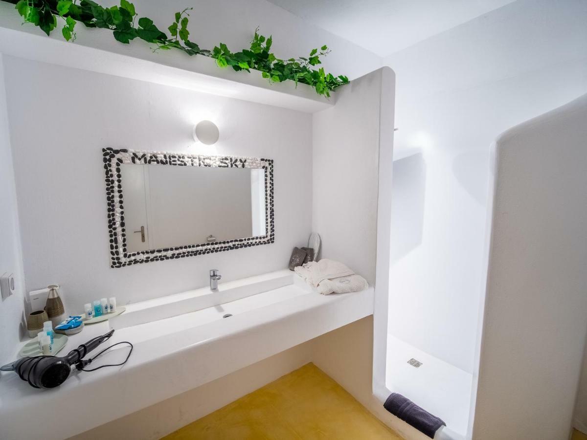 Majestic Sky Luxury Suites Megalochori  Exterior foto